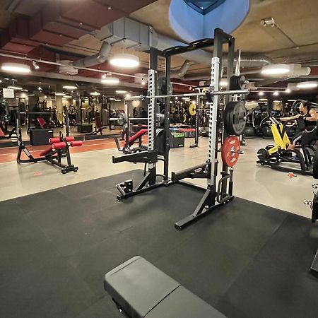 לונדון Luxury Modern 2 Bed Flat With Balcony And City View - Canary Wharf City Center מראה חיצוני תמונה