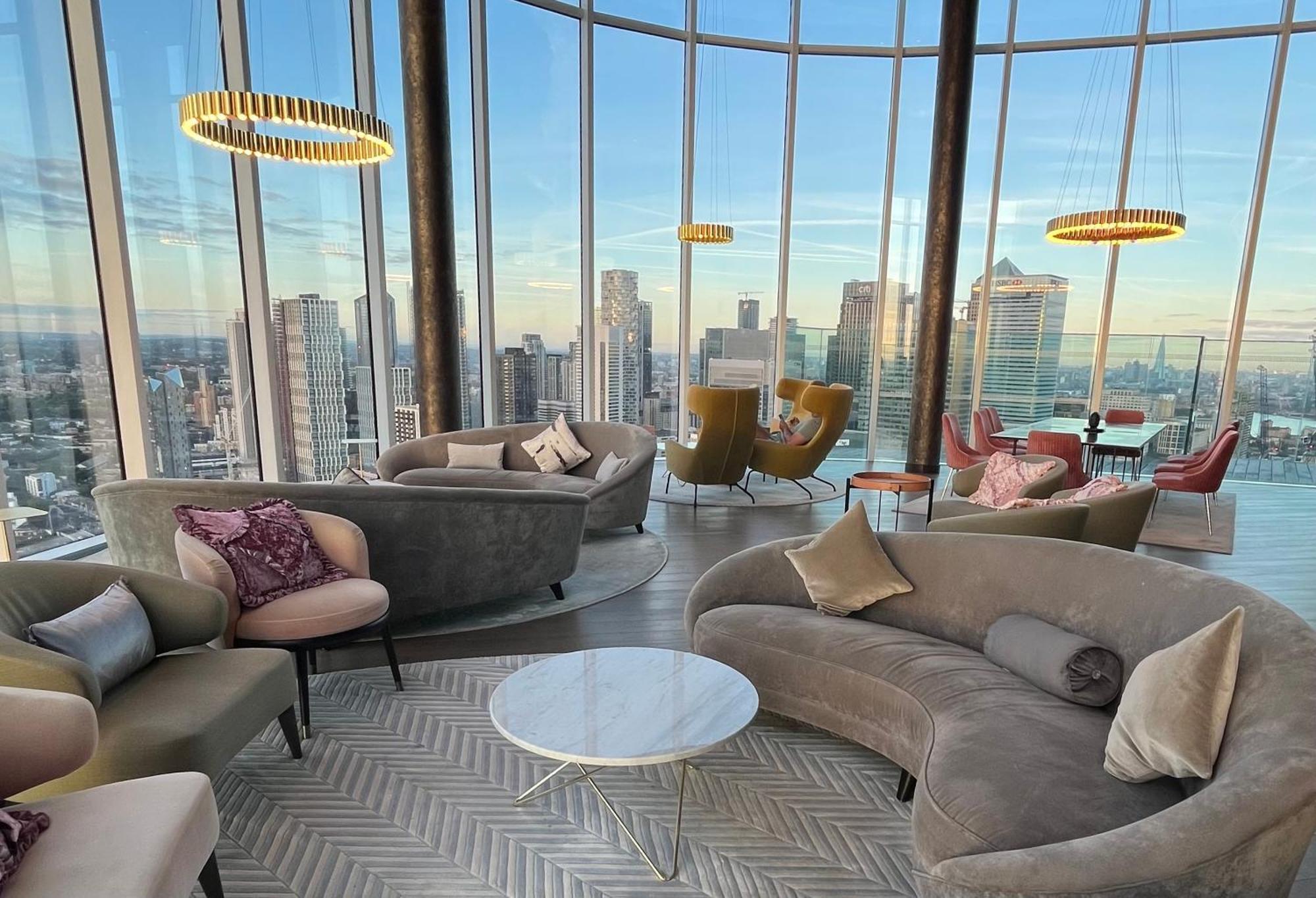 לונדון Luxury Modern 2 Bed Flat With Balcony And City View - Canary Wharf City Center מראה חיצוני תמונה