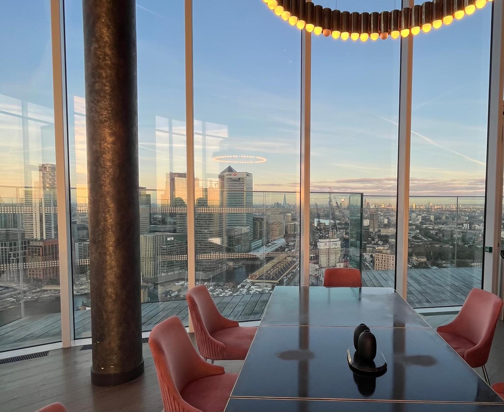 לונדון Luxury Modern 2 Bed Flat With Balcony And City View - Canary Wharf City Center מראה חיצוני תמונה