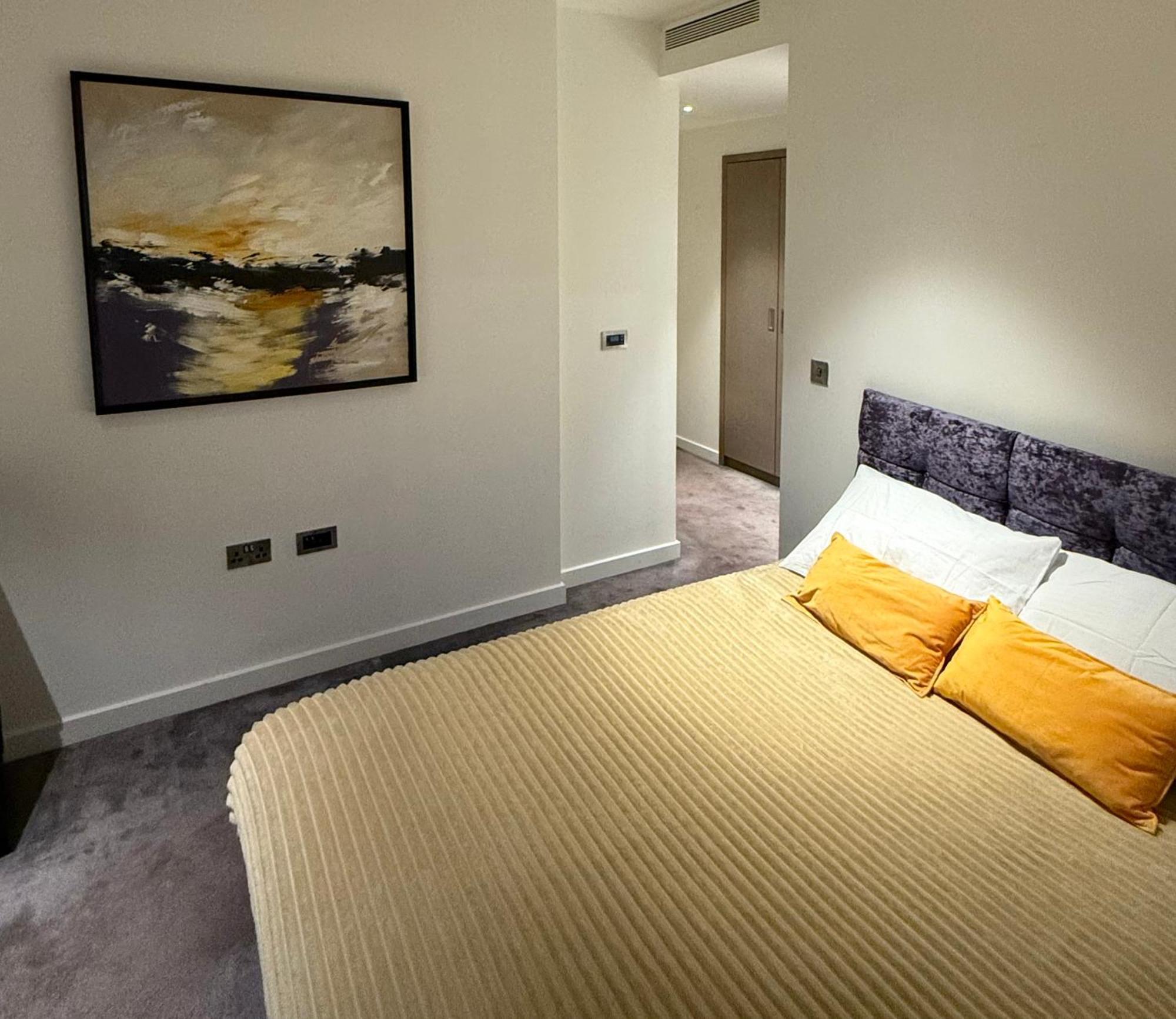 לונדון Luxury Modern 2 Bed Flat With Balcony And City View - Canary Wharf City Center מראה חיצוני תמונה