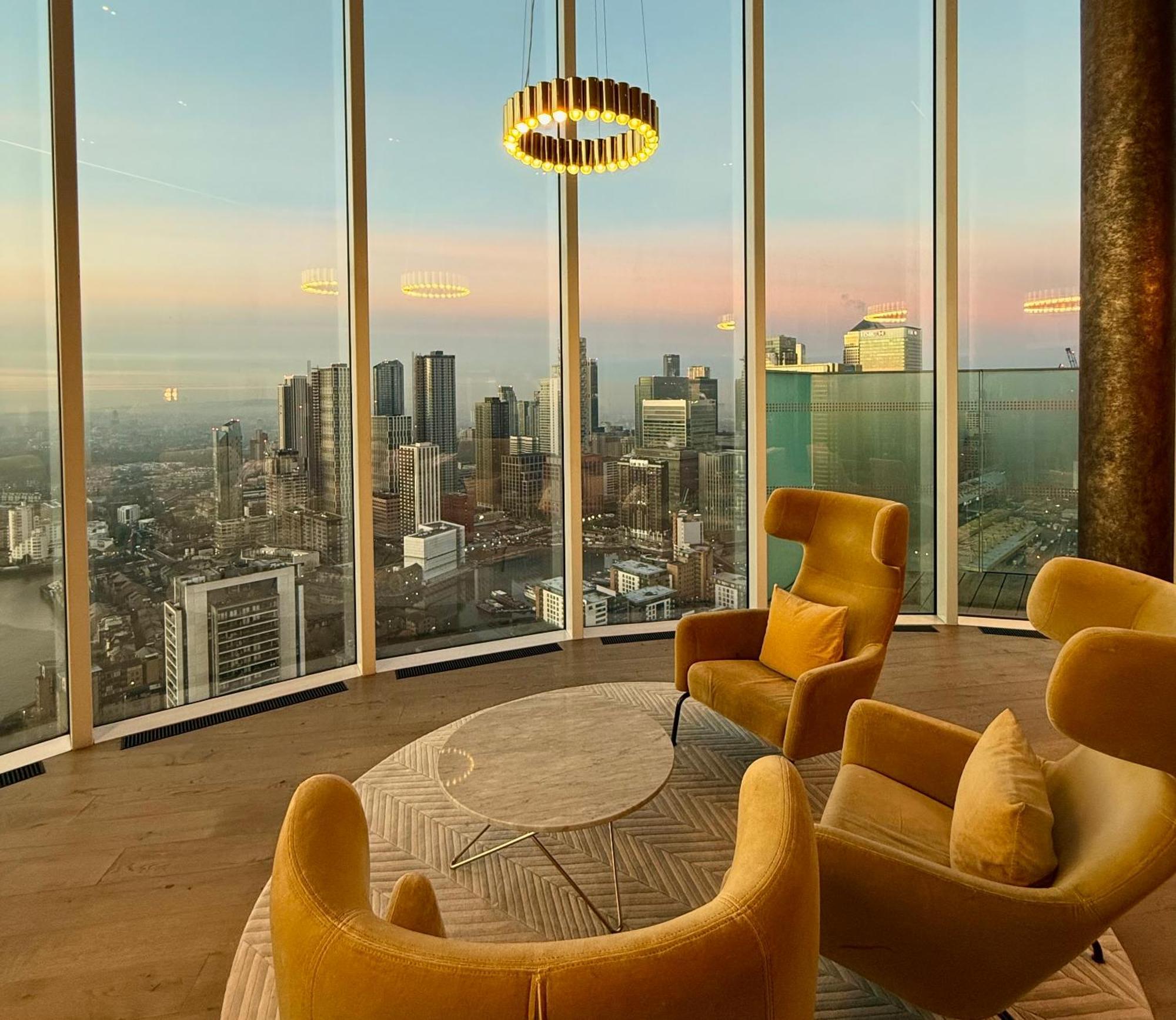 לונדון Luxury Modern 2 Bed Flat With Balcony And City View - Canary Wharf City Center מראה חיצוני תמונה